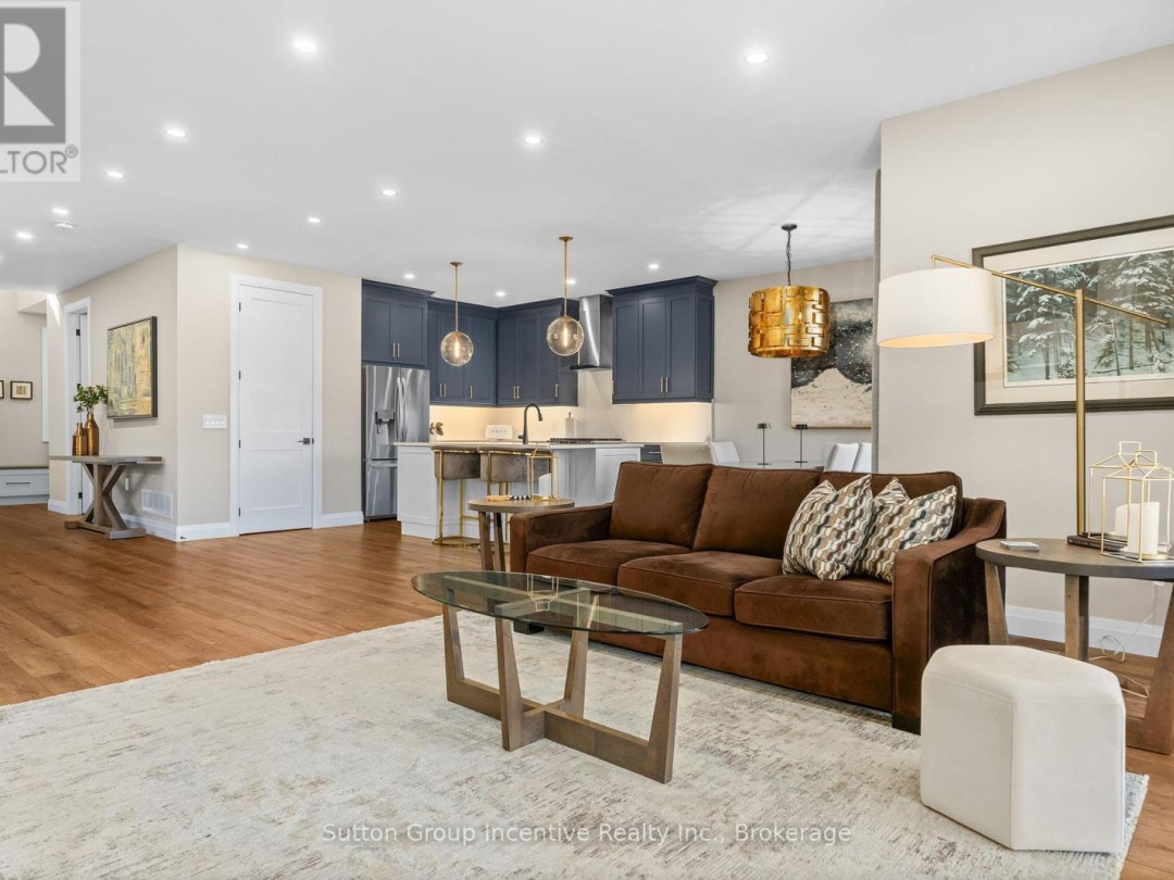 24 ST GEORGES COURT, 