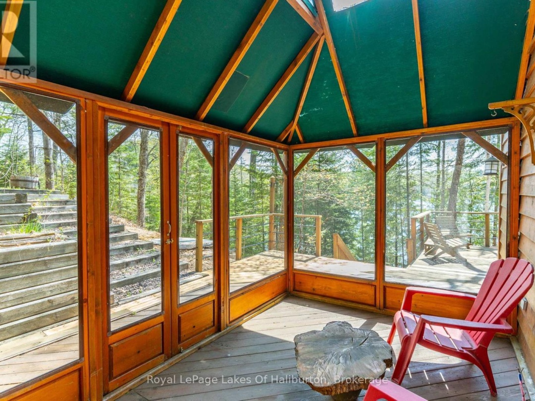 1248 Portage Road, Portage Lake