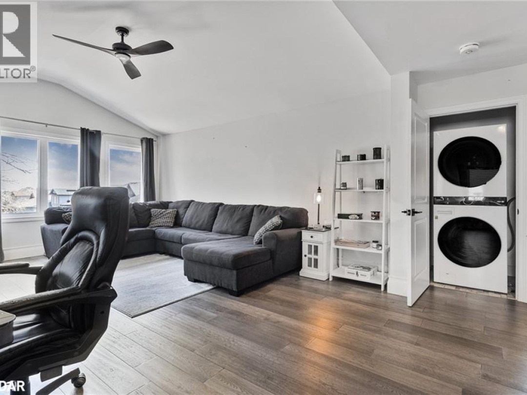 3075 ORION BLVD Boulevard, 