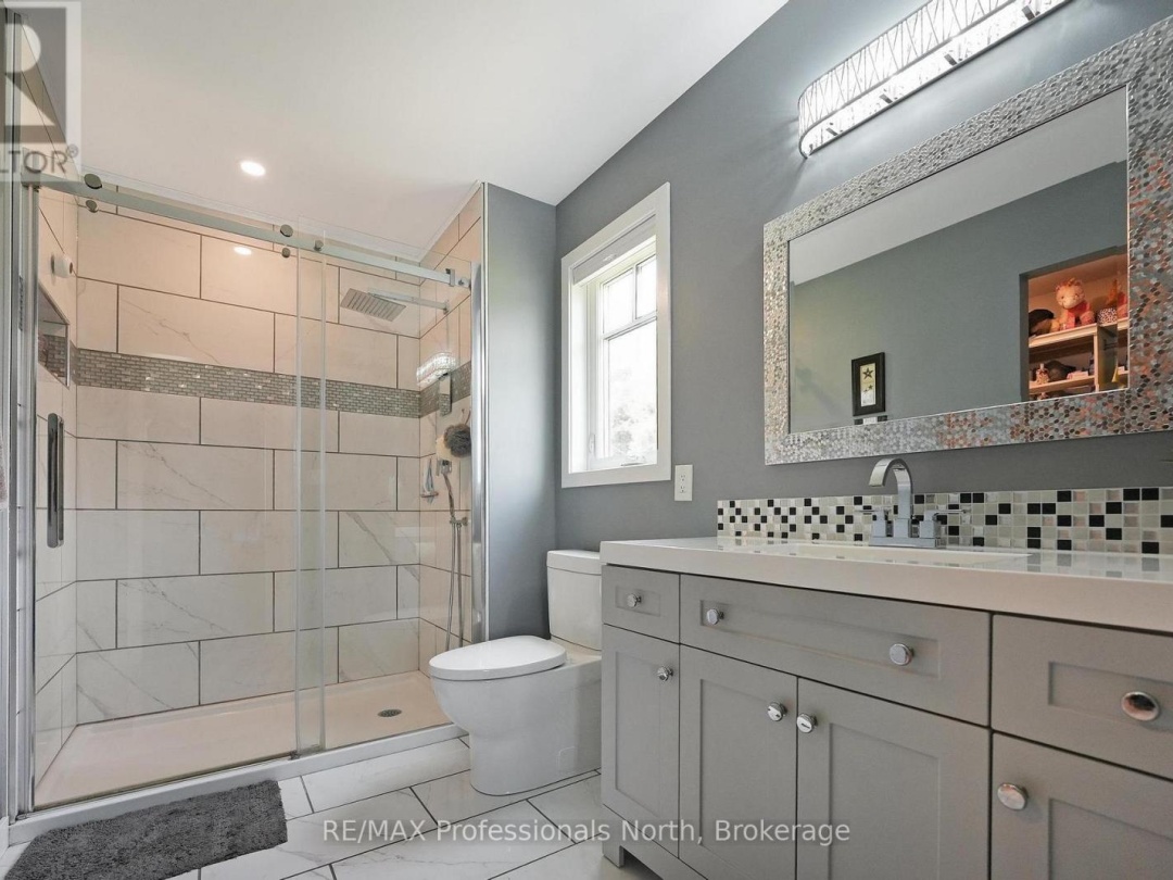 64 WINDOVER DRIVE, 