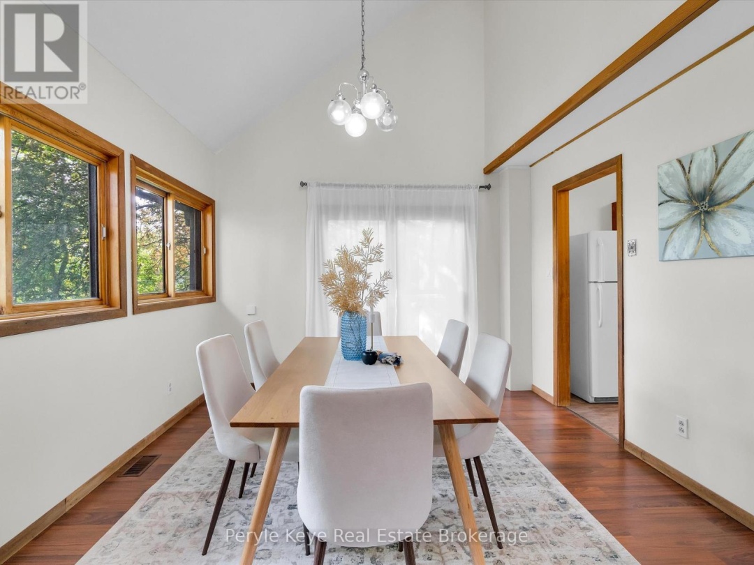 5 Bird Lane, Lake Muskoka