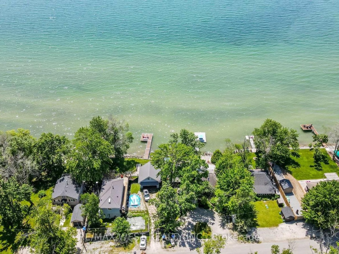 3756 GLENREST DRIVE, 