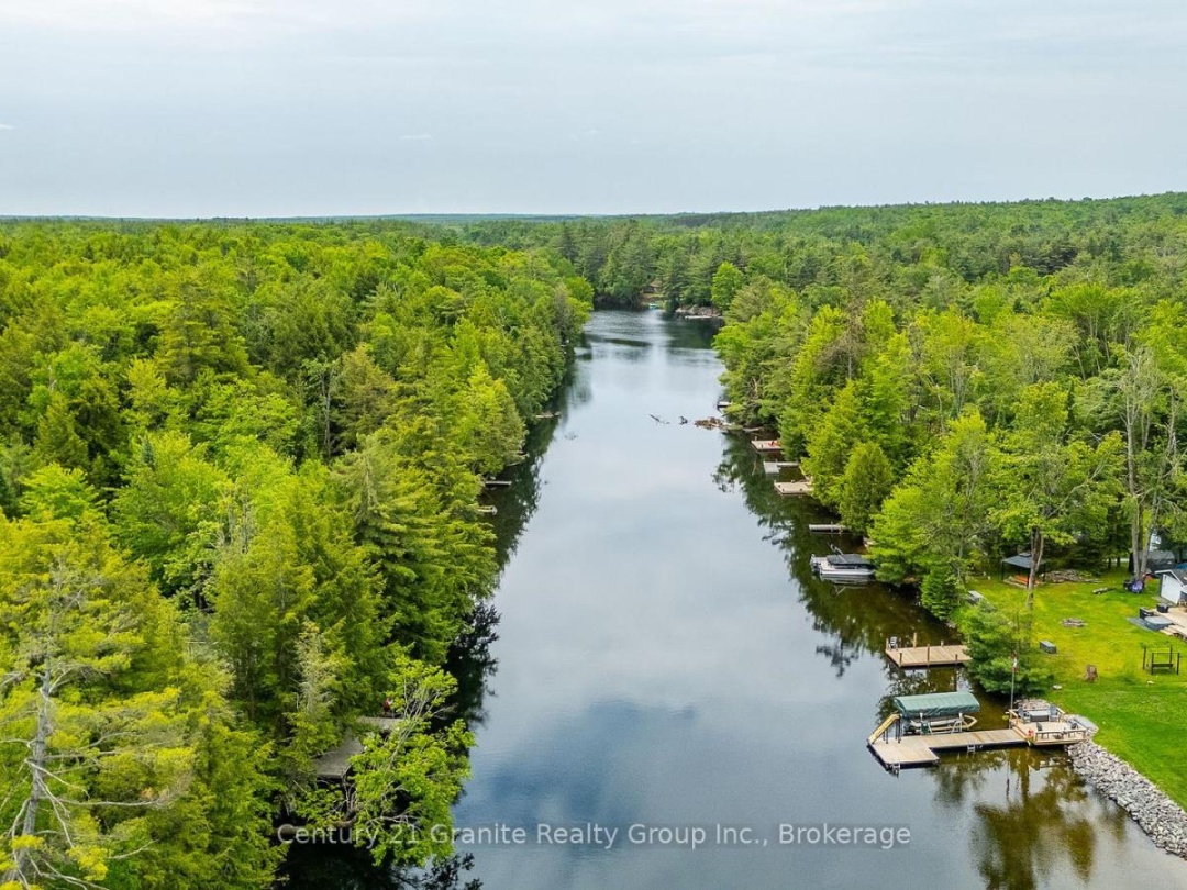 86 BOYCE TRAIL, 