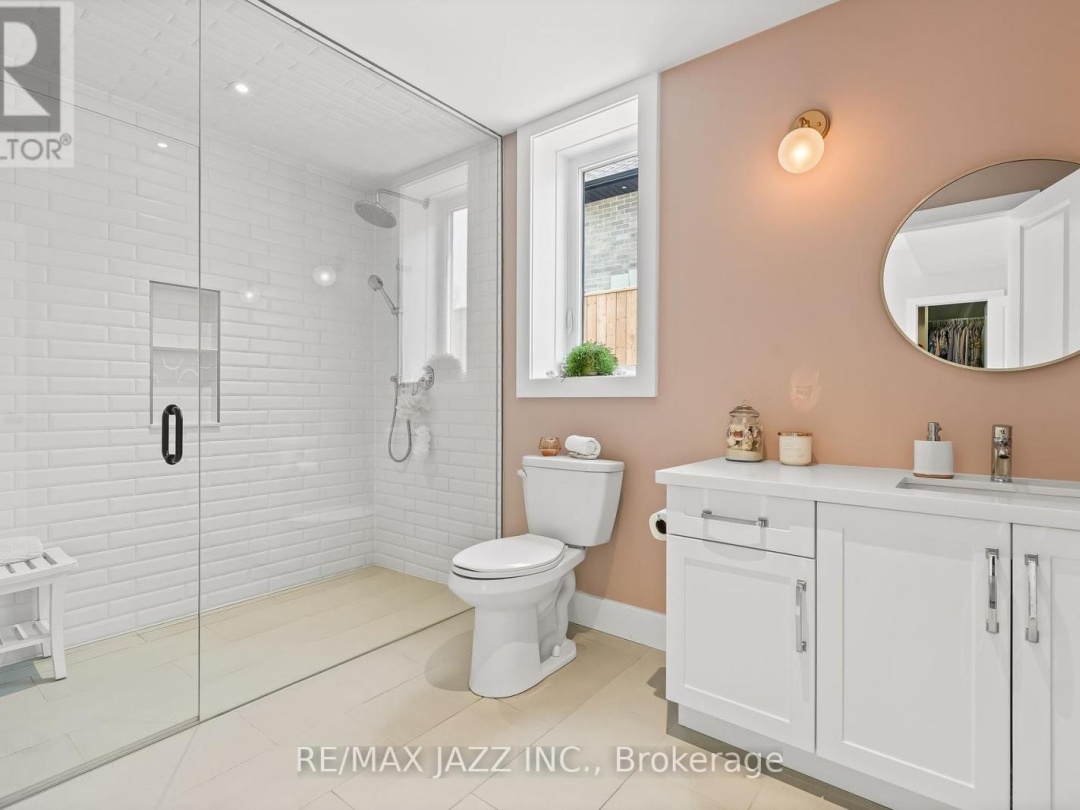 48 PLEASANT VIEW CRESCENT, 