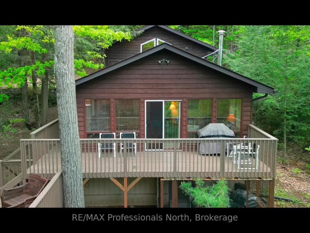 1023 Maiden Trail, Bob Lake