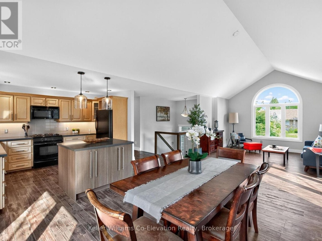 11 BOYD CRESCENT, 