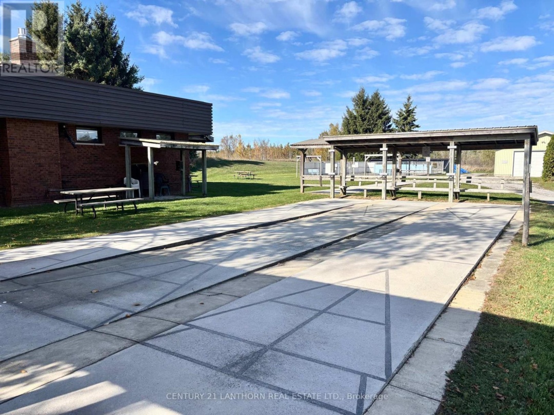 456 OLD SURREY LANE, 