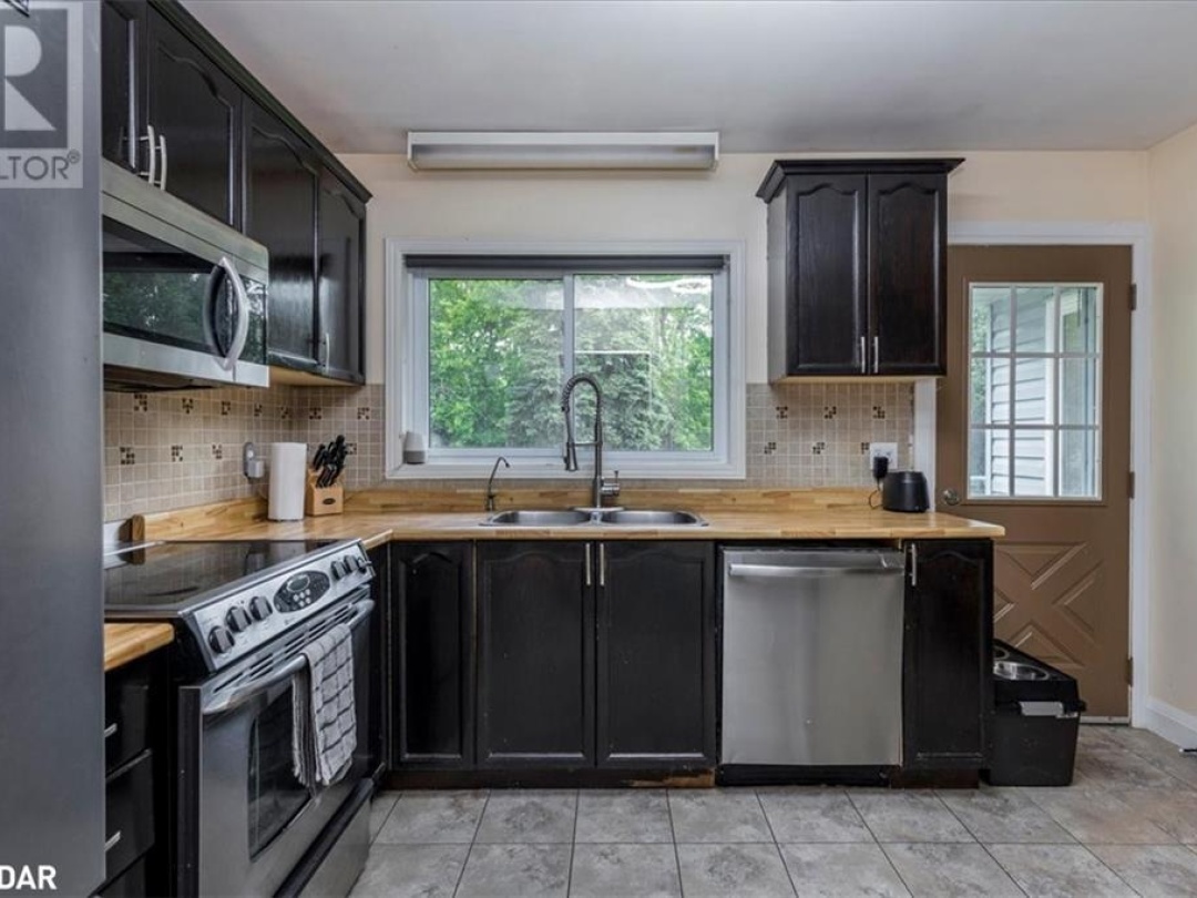 4049 BAYVIEW Avenue, Simcoe