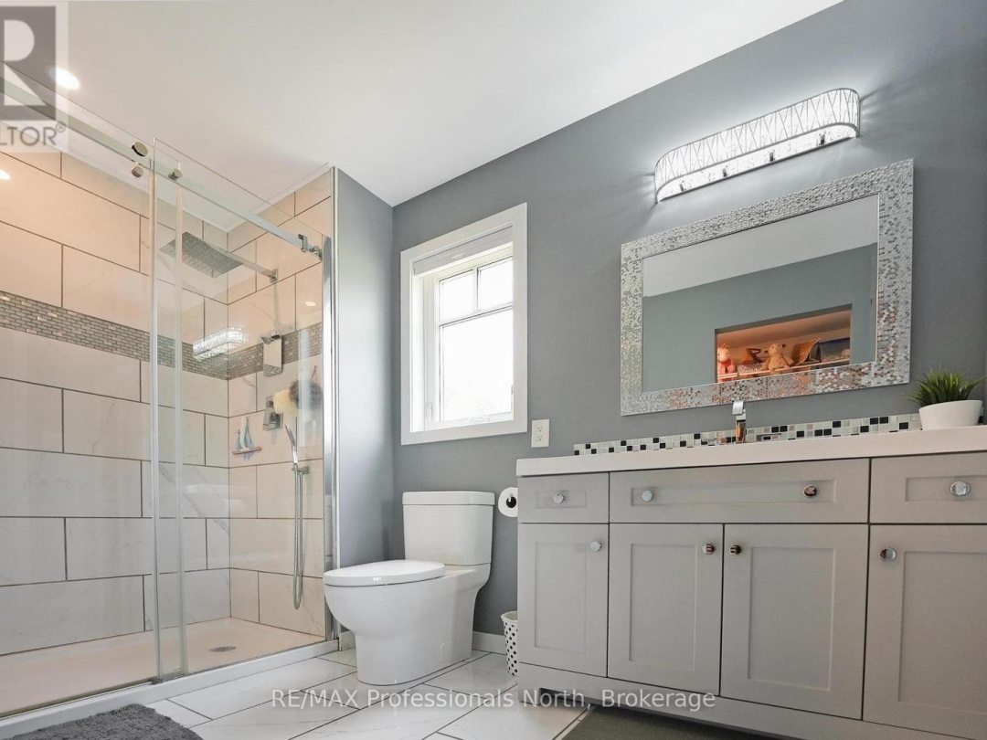 64 WINDOVER DRIVE, 