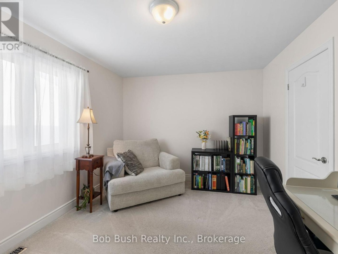 3067 Monarch Drive, Orillia