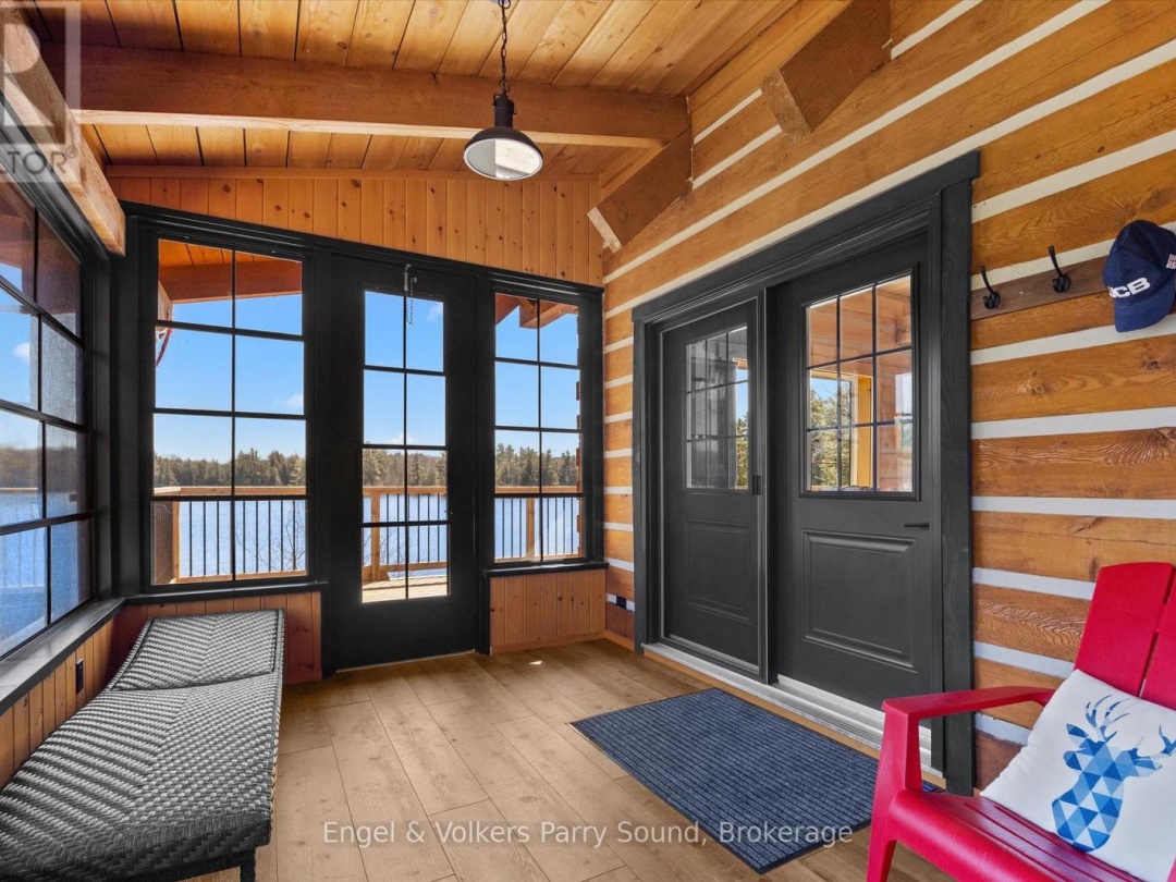 201 Loch Erne Road, Vowel Lake