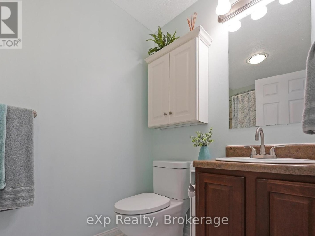 53 CREEKSIDE CIRCLE, 