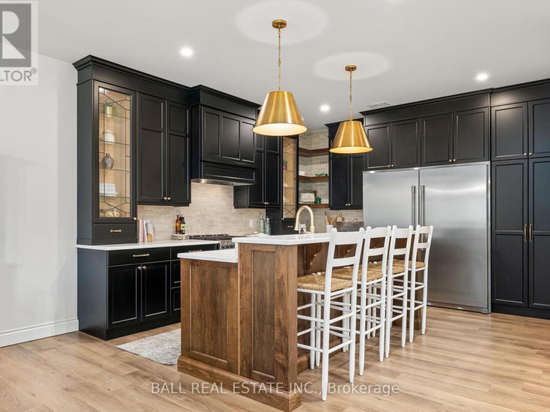 201 Northern Avenue, Trent Lakes