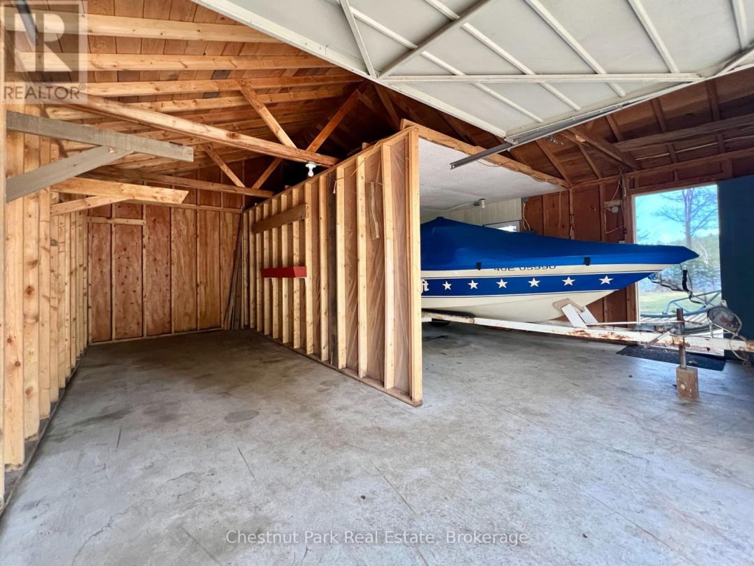 1036 Abbey Lane, Boshkung Lake