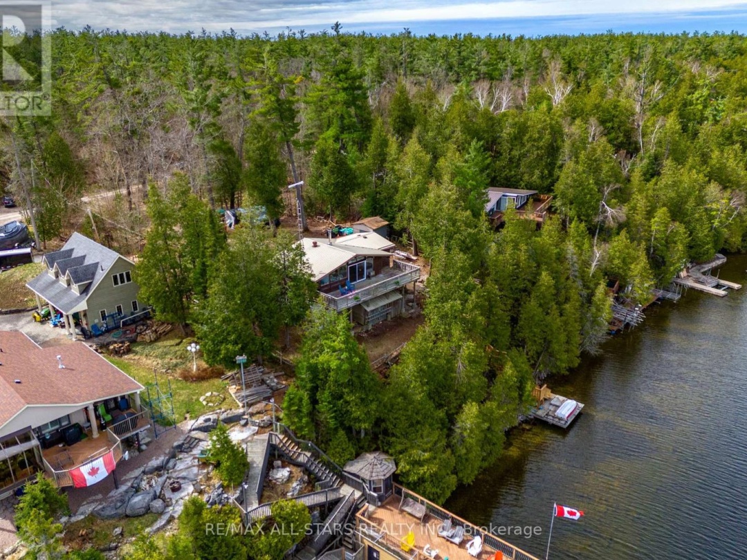 149 Lakeside Drive, Four Mile Lake