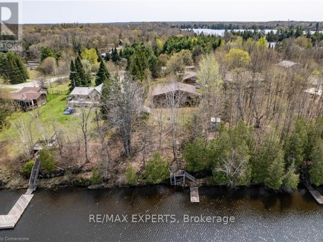 86 STONEY ROAD, Manitouwabing Lake