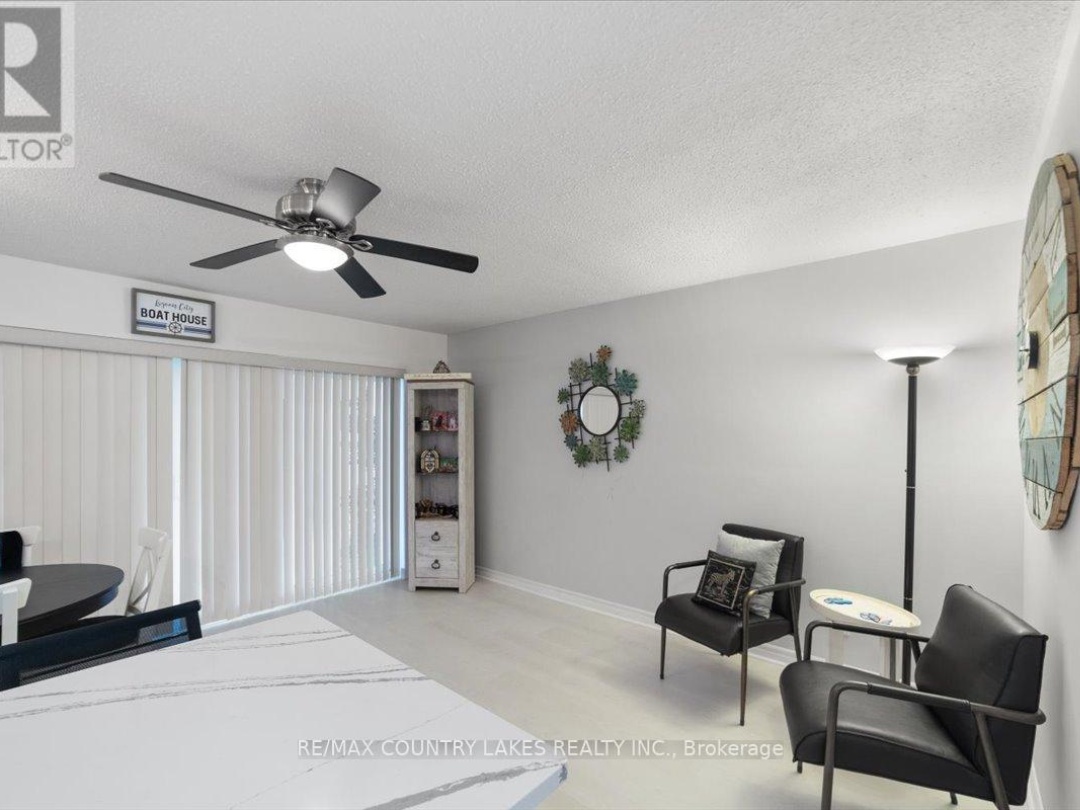 9 3 Paradise Boulevard, Lake Simcoe