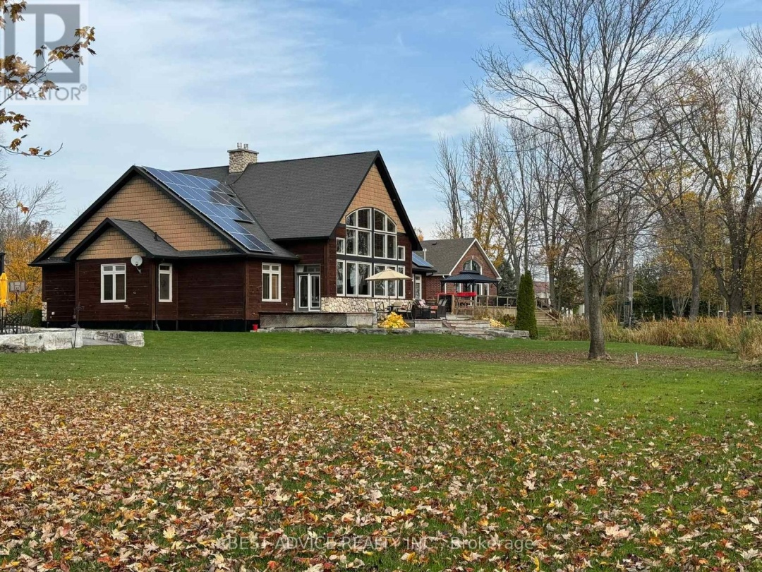 9 Fernwood Lane, Lake Simcoe