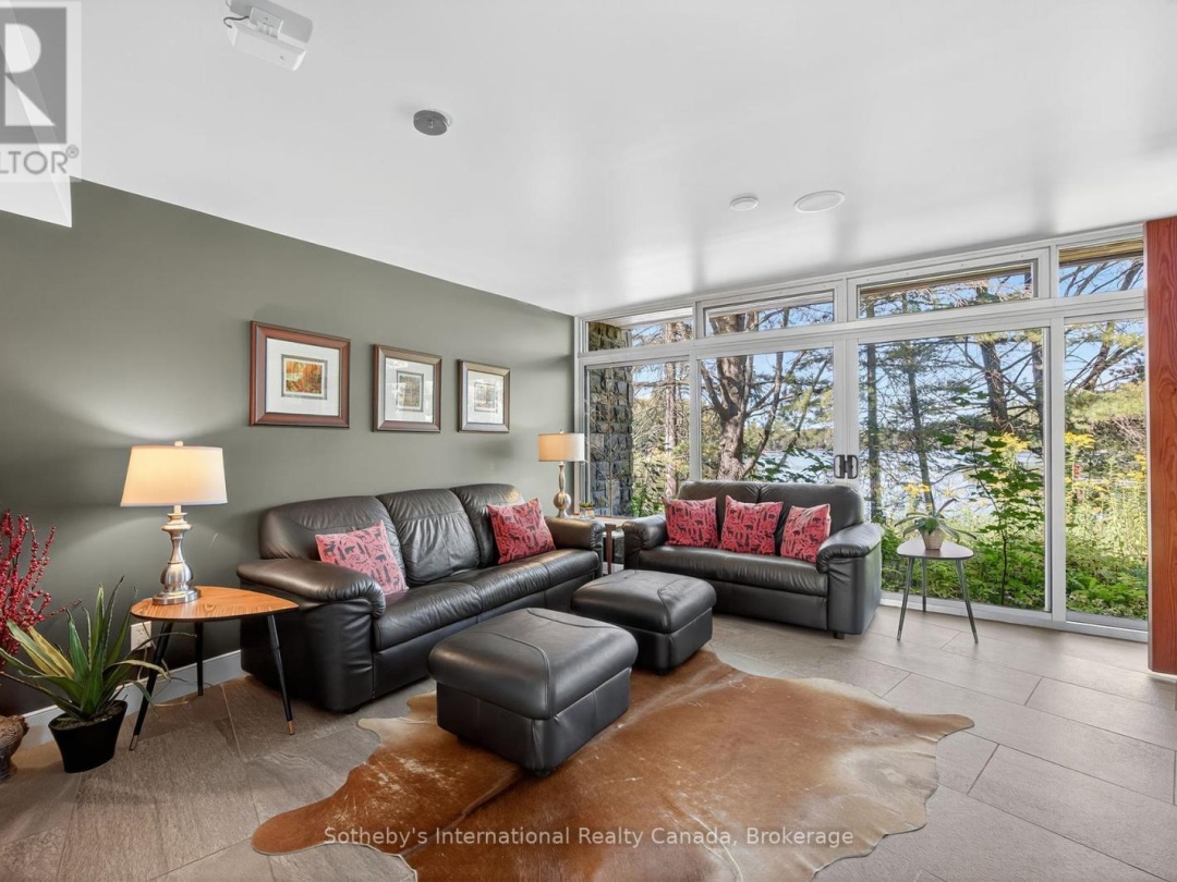 463 OTTER LAKE ROAD, 