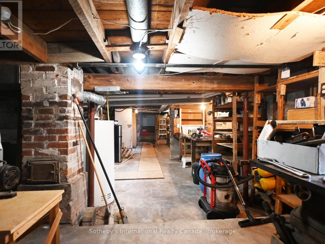 74 CASCADE STREET, Parry Sound