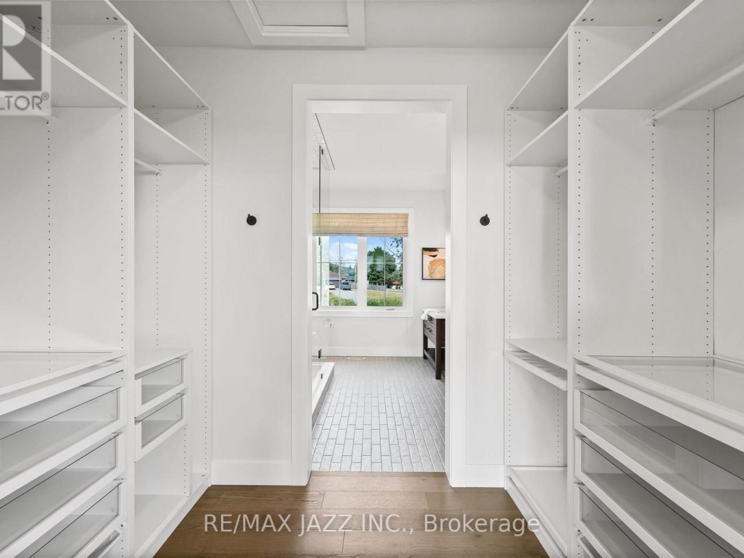 48 PLEASANT VIEW CRESCENT, 