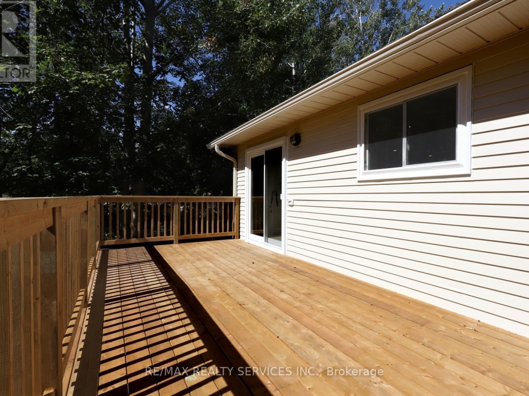 8570 HWY 12, 