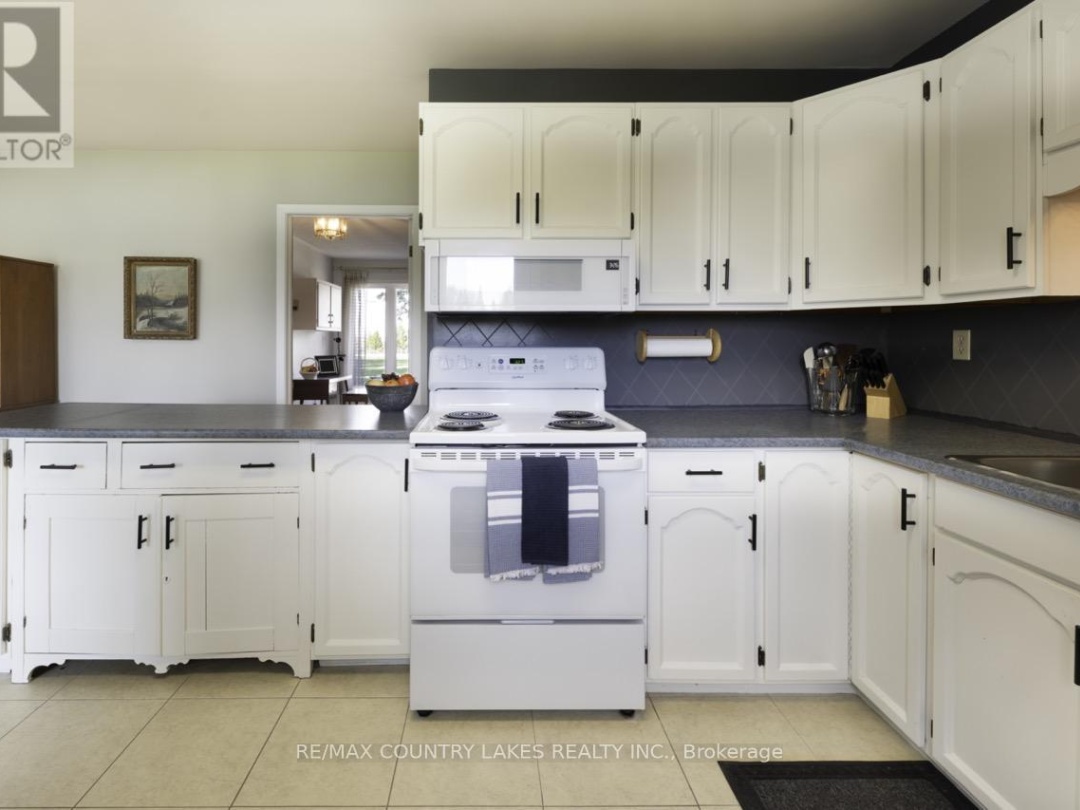 1389 Canal Road, Talbot Lake