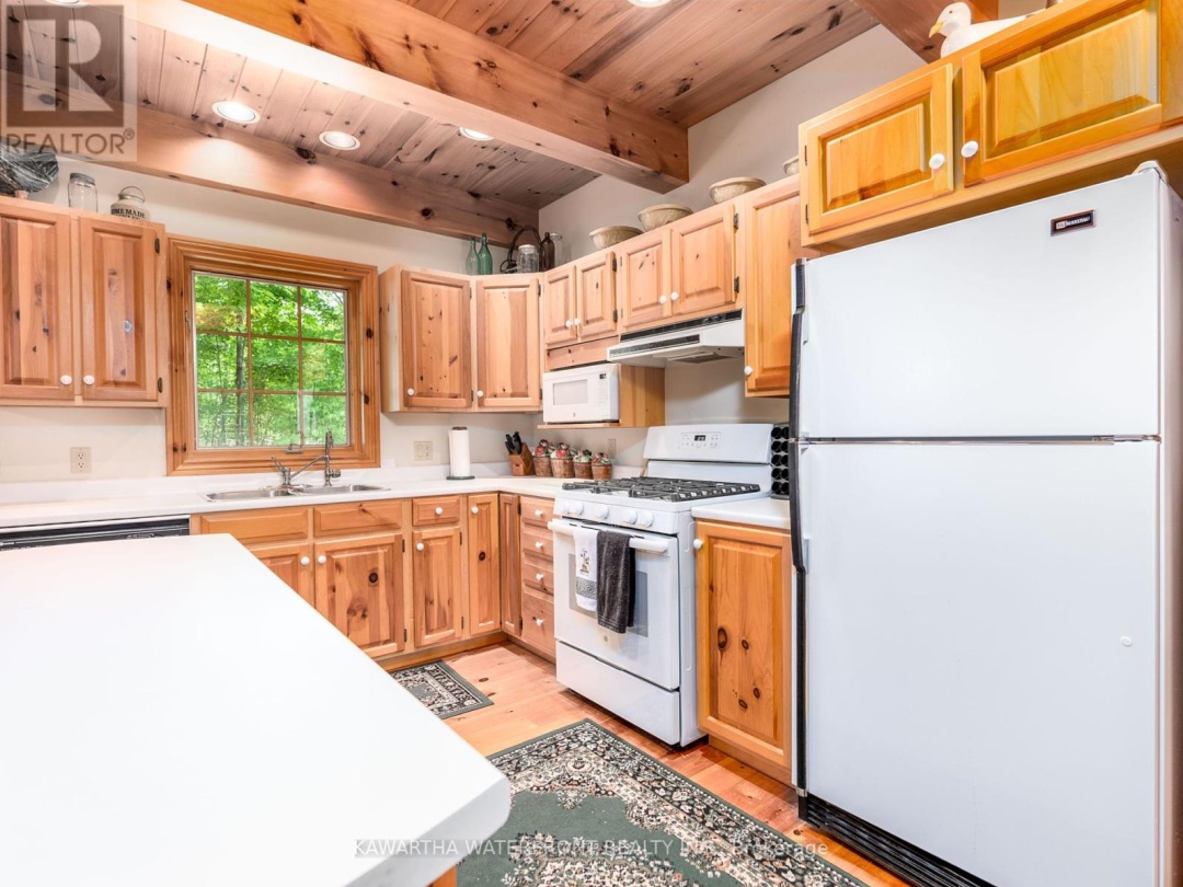 470 INDIAN POINT ROAD, 