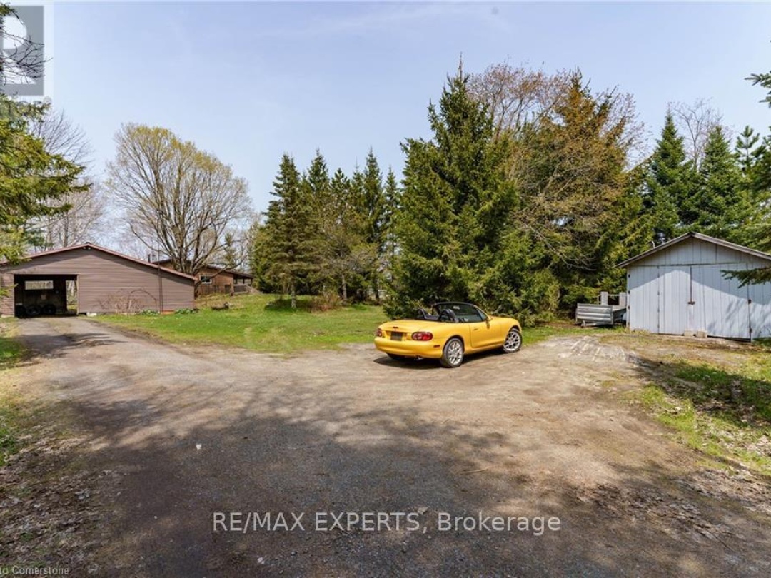 86 STONEY ROAD, Manitouwabing Lake