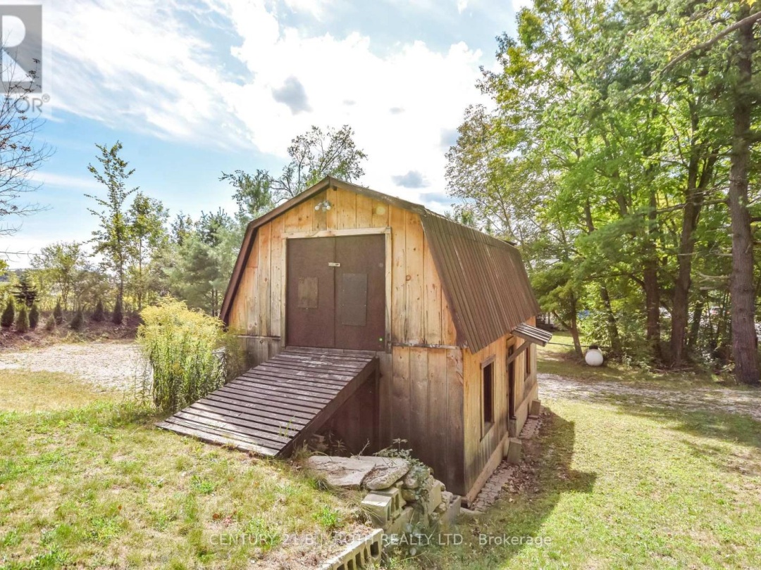 1039 DIVISION ROAD E, 