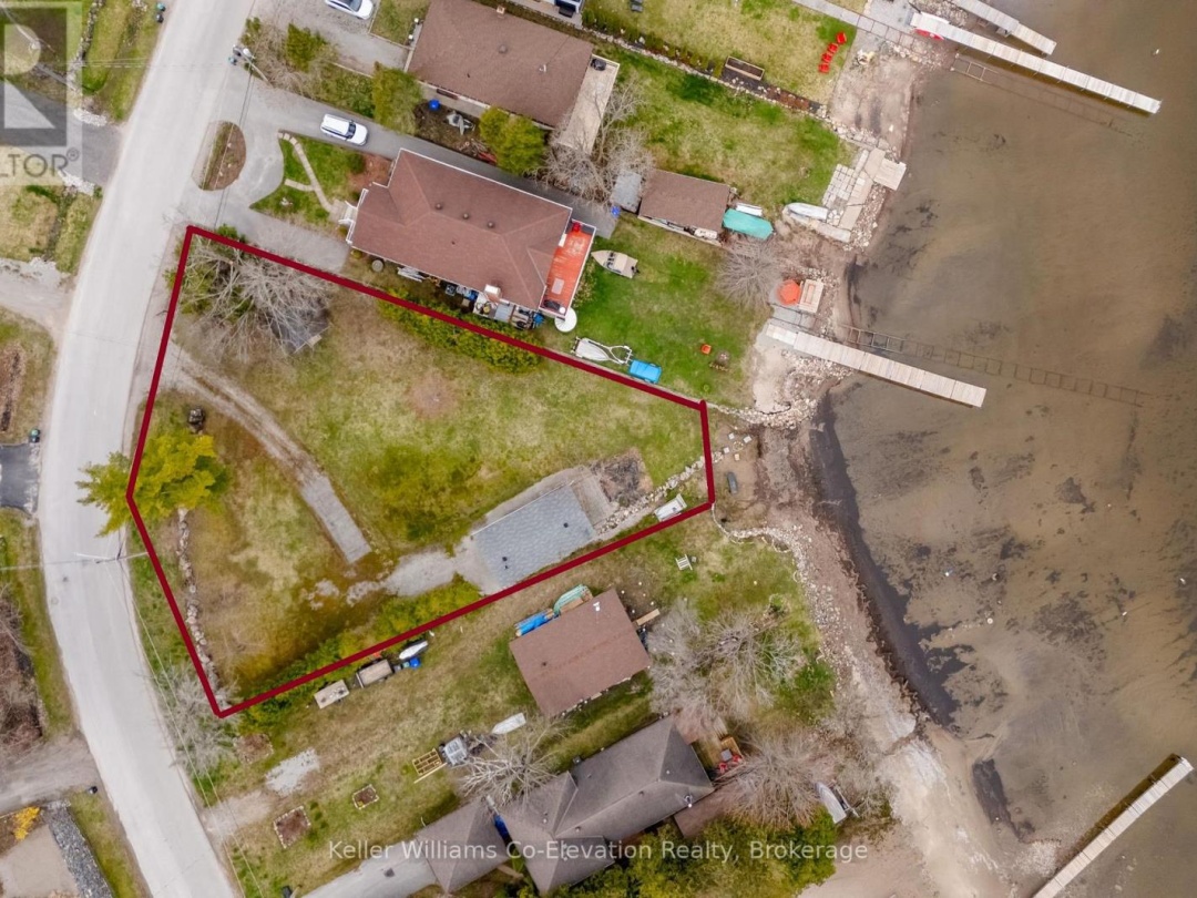 220 Robin's Point Road, Georgian Bay