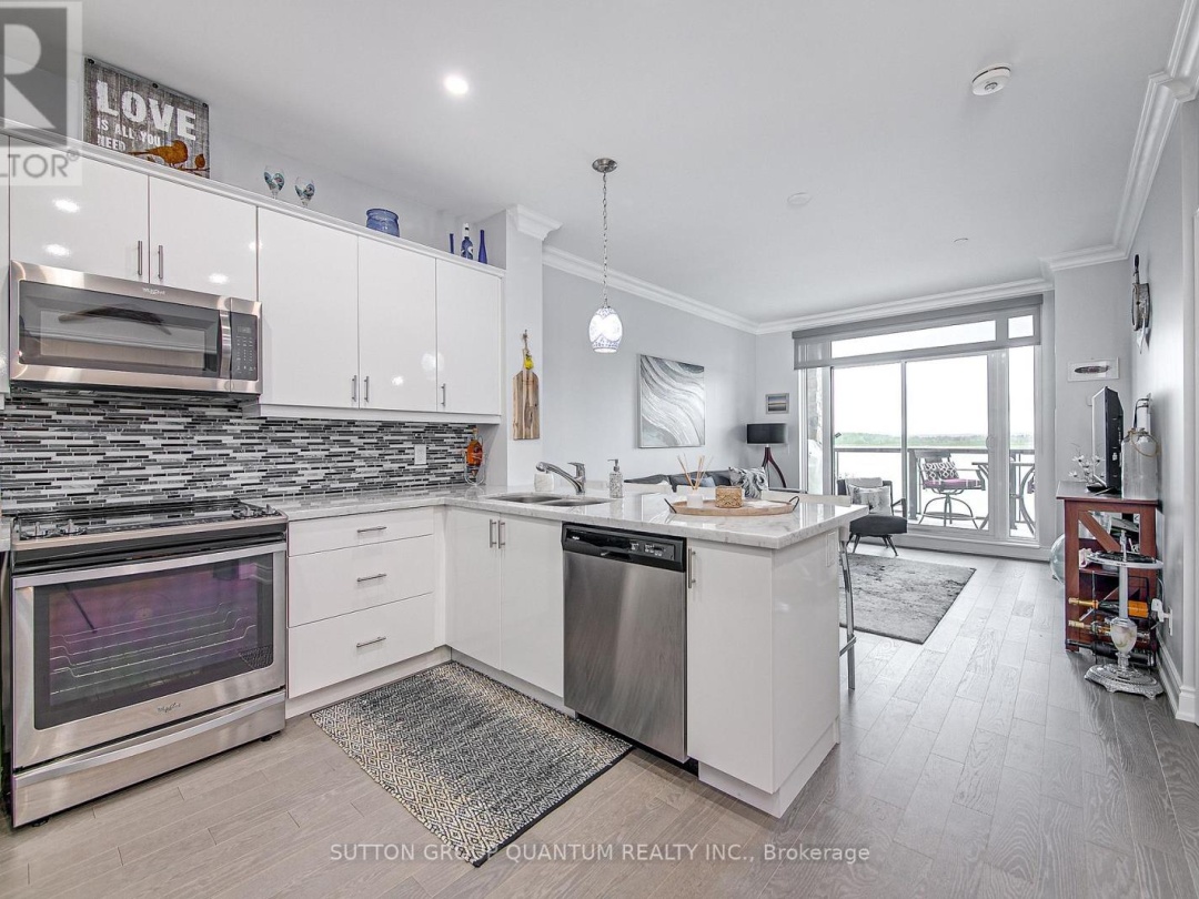 301 90 Orchard Point Road, Lake Simcoe