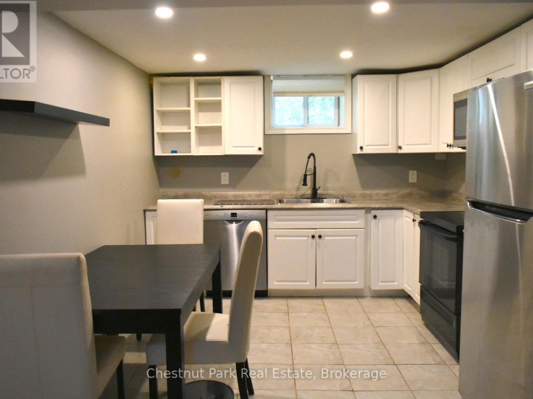 1258 RAVENSCLIFFE ROAD, 