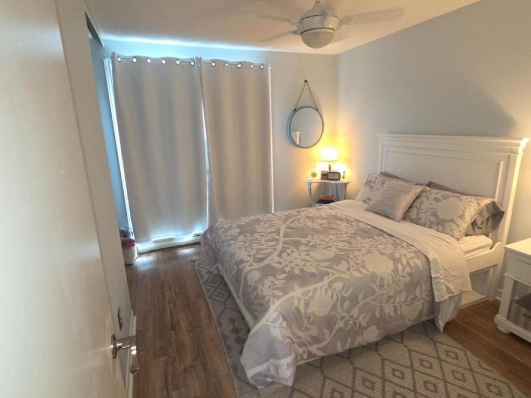 24 - 4 PARADISE BOULEVARD, 