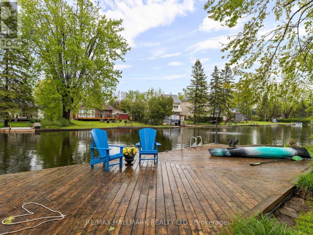 95 Lake Avenue, Lake Simcoe