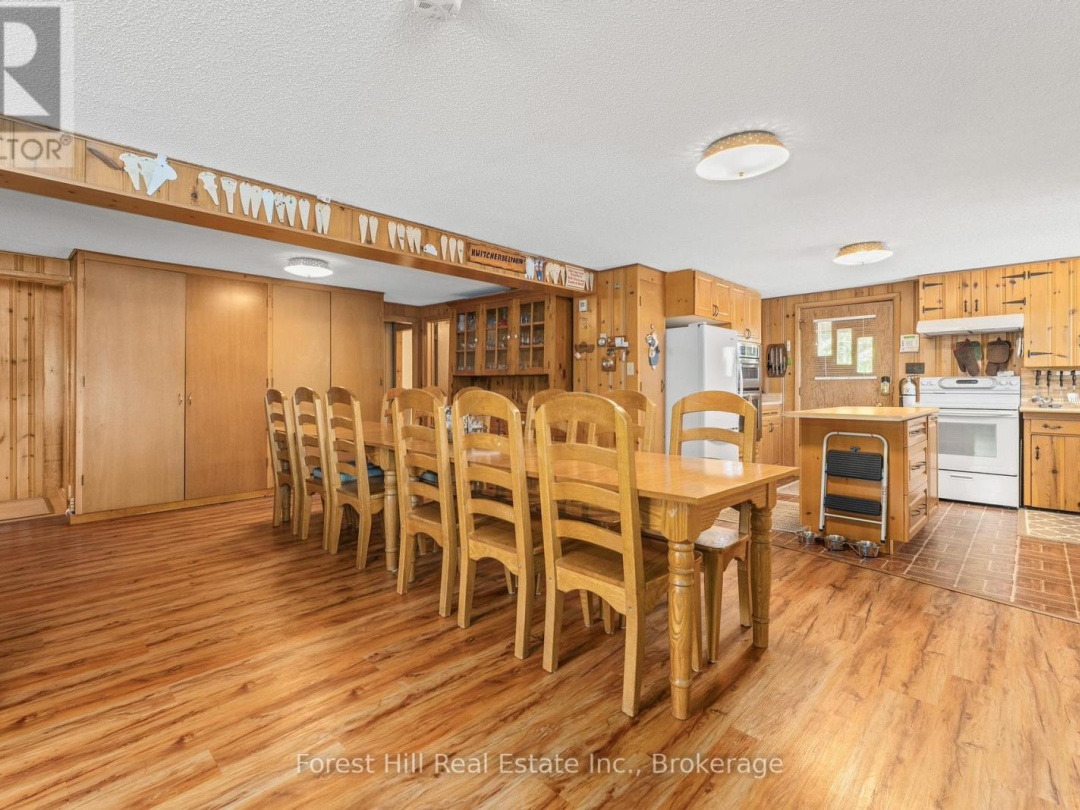 1062 PINE LAKE ROAD, 
