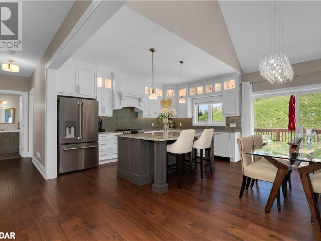 43 Thoroughbred Drive, Oro-Medonte