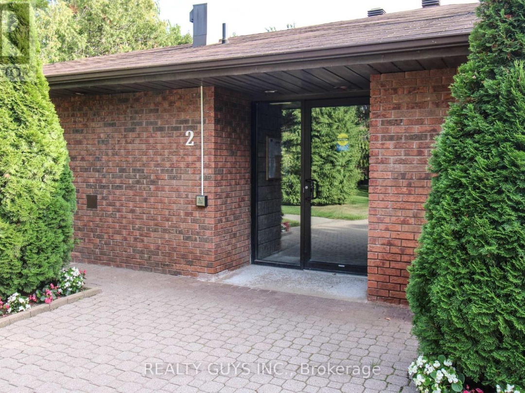 #204 - 200 EAST STREET S, 