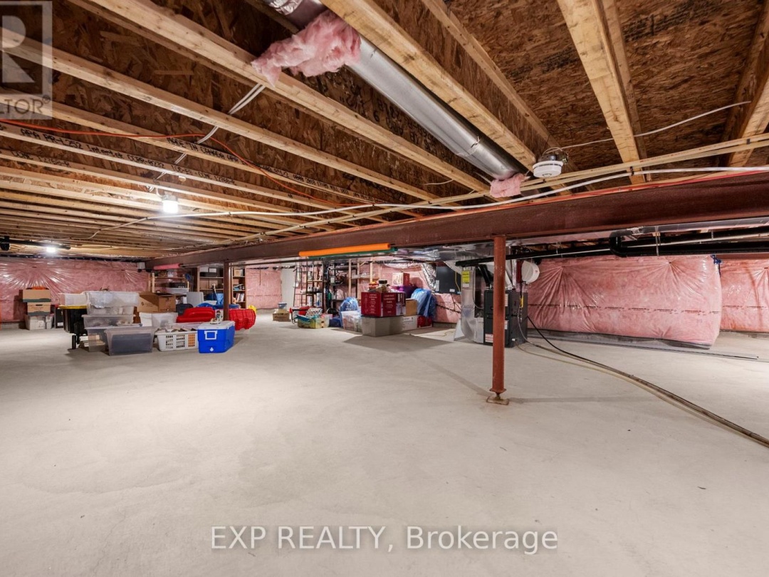 10 SINCLAIR CRESCENT, 