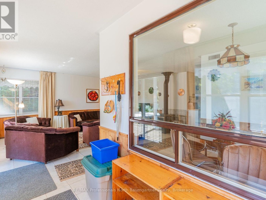 1566 WEST SETTLEMENT ROAD, 