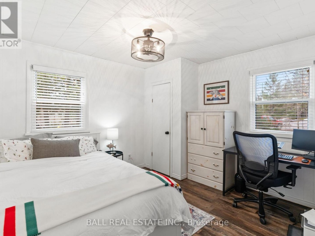 24 LITTLE BOB DRIVE, 