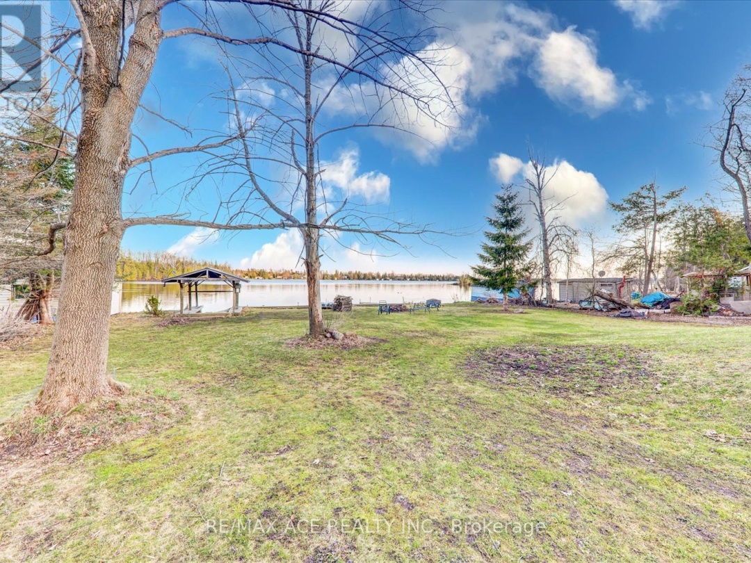 1308 Portage Road, Mitchell Lake