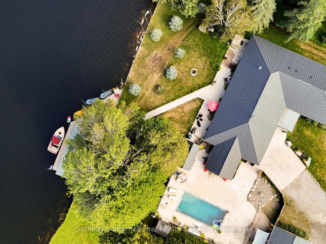 1082 BEAUMONT FARM ROAD, 
