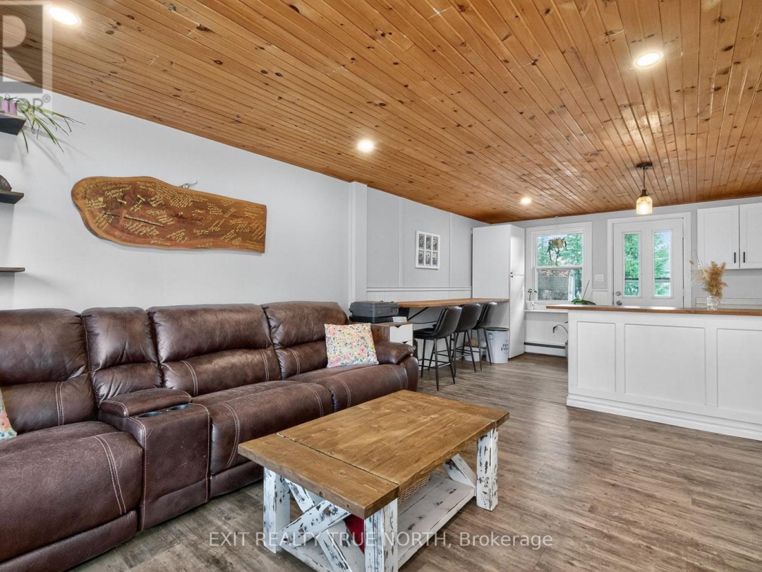 152 HOLDITCH STREET, 