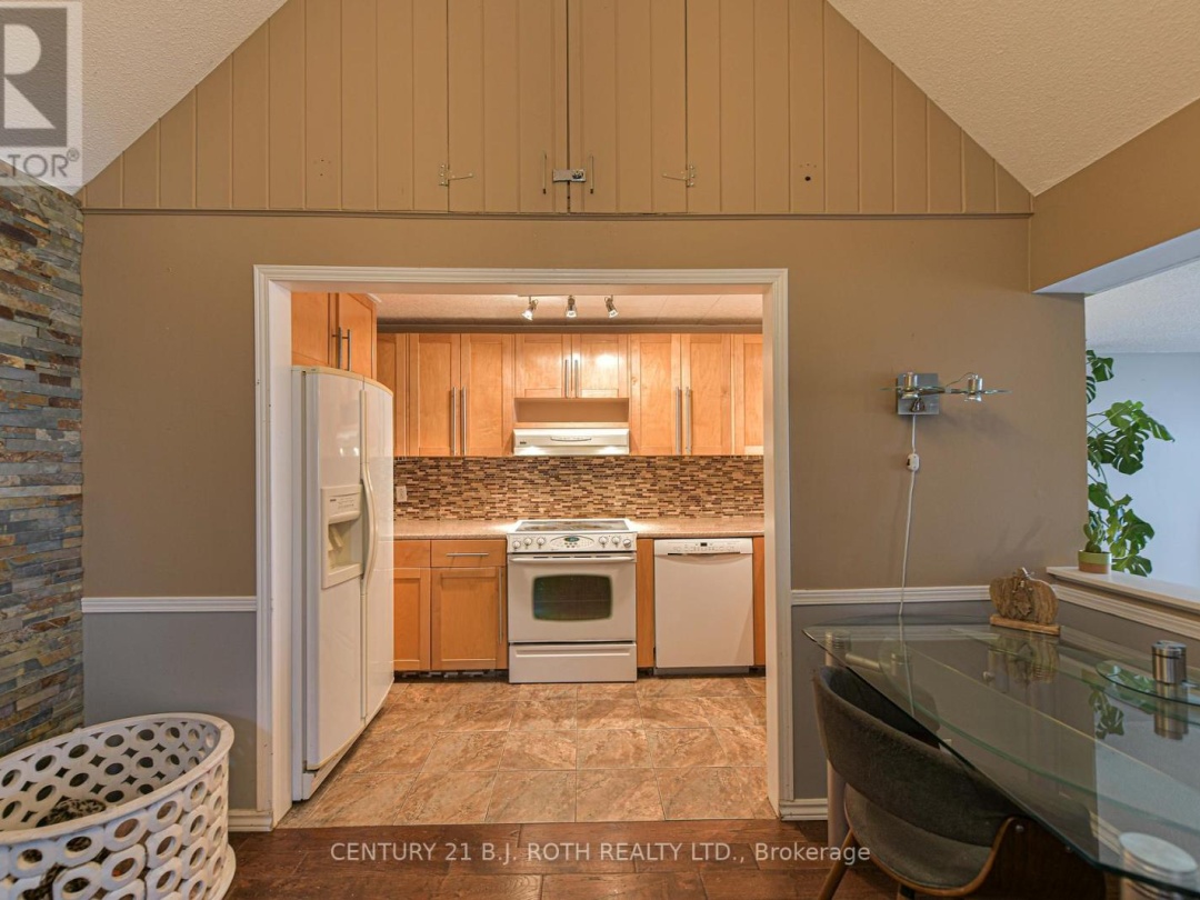 15 - 40 VICTORIA CRESCENT, 