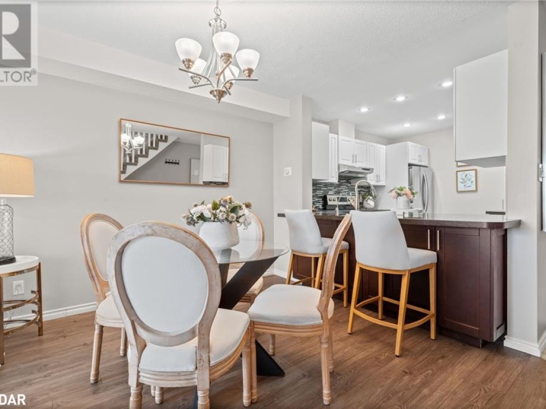 1 Olive Crescent Unit# 4, Lake Simcoe