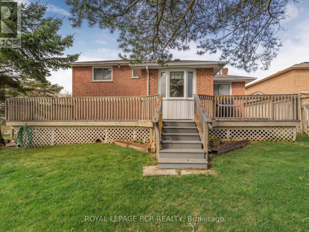 80 Woodside Drive, Orillia