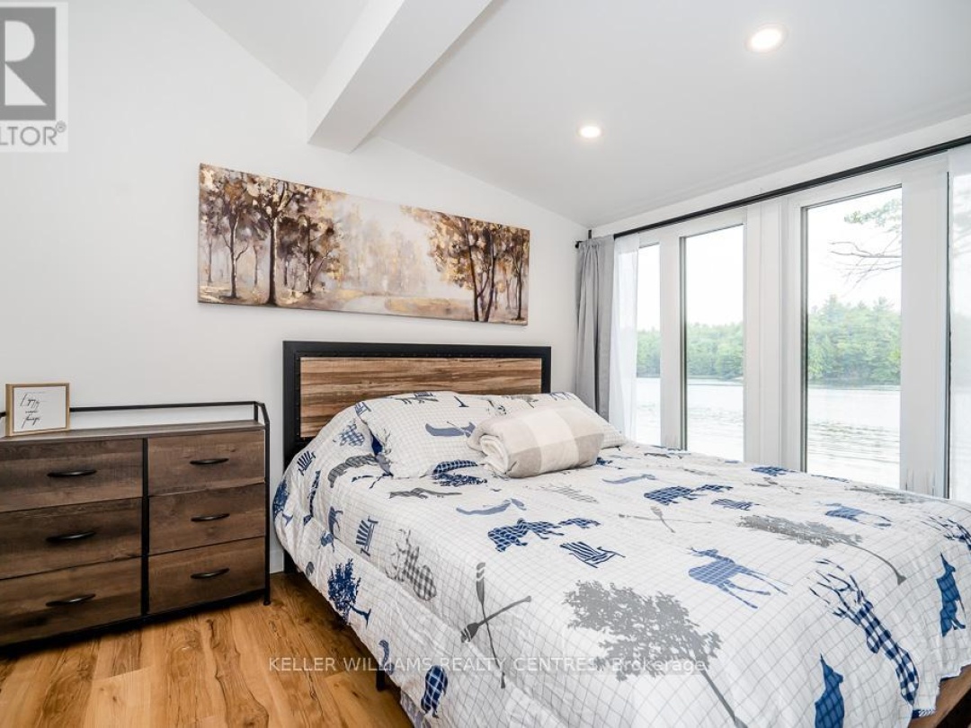 6 CURRIE LANE, 