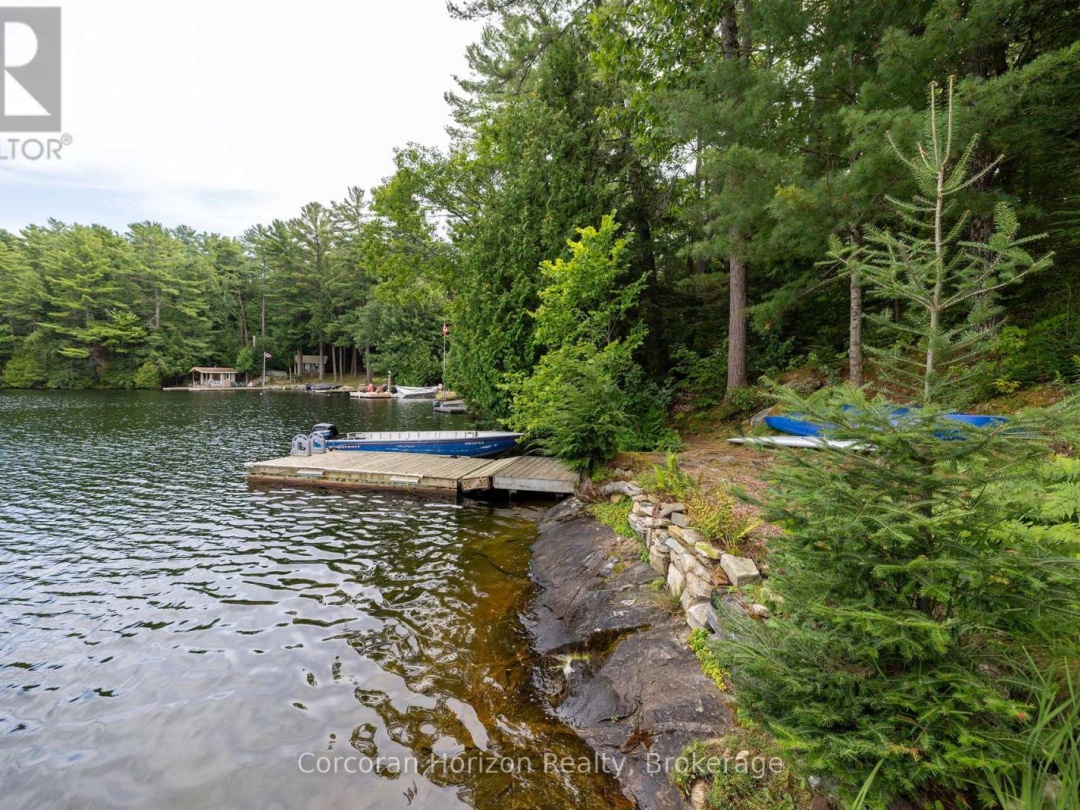 242 Is 90 Six Mi Lake Road, Six Mile Lake