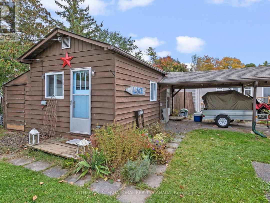 18 Third Street, Sturgeon Lake